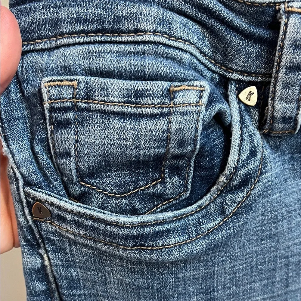 Kut from the Kloth Distressed Blue Cropped Jeans - Size 10 - Picture 5 of 12